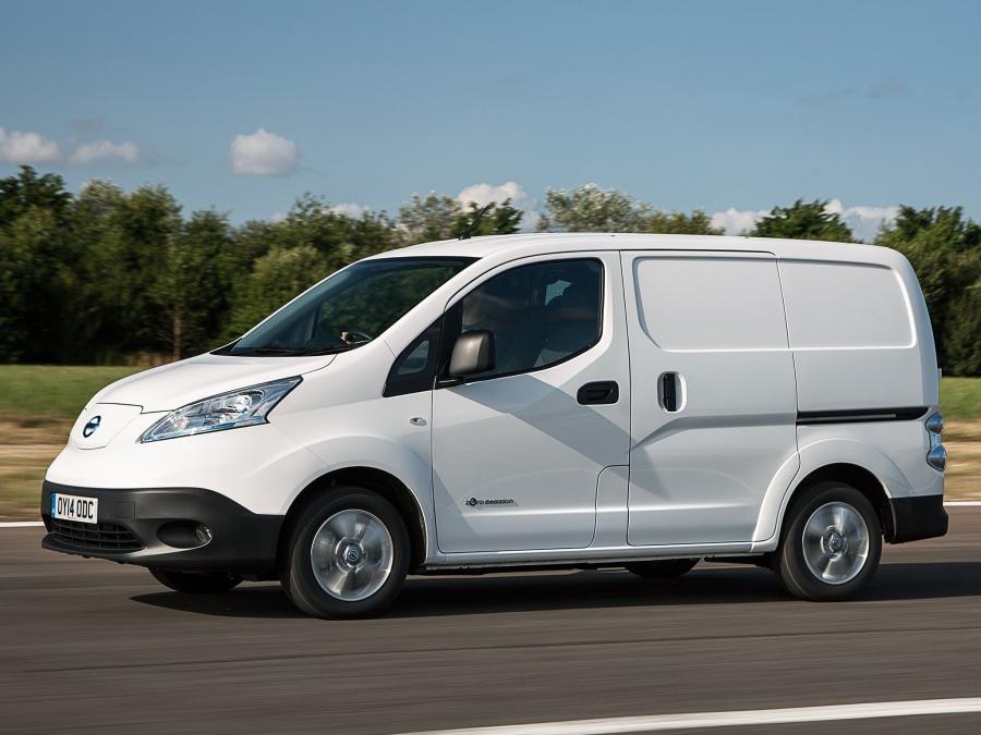  Nissan e-NV200 Van 2014 года  (UK) (фото 19 из 30)